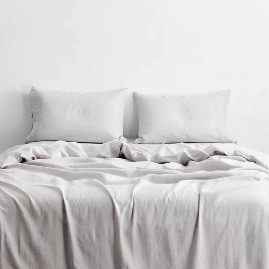Smoke Gray French Linen Bed Sheet Set – view 2