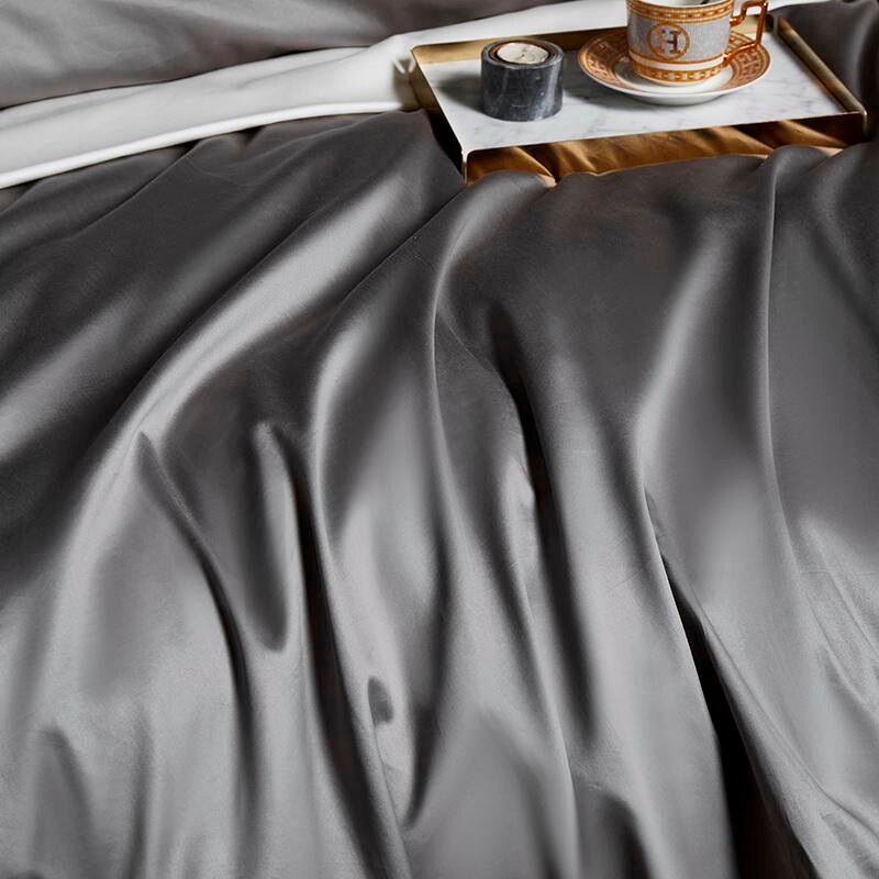 Silver Embroidered Bedding Set – view 6