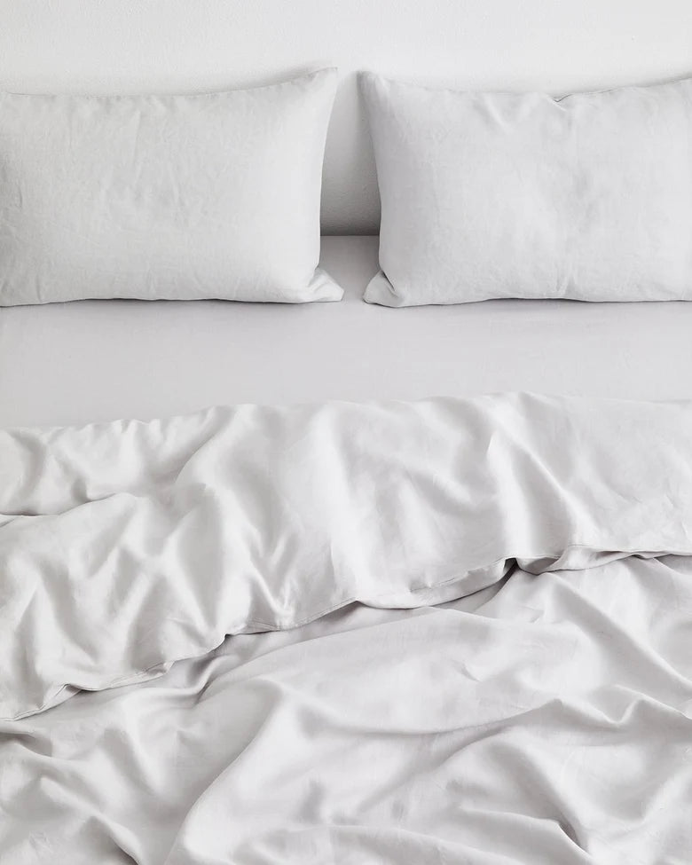 Smoke Gray French Linen Bed Sheet Set – view 3