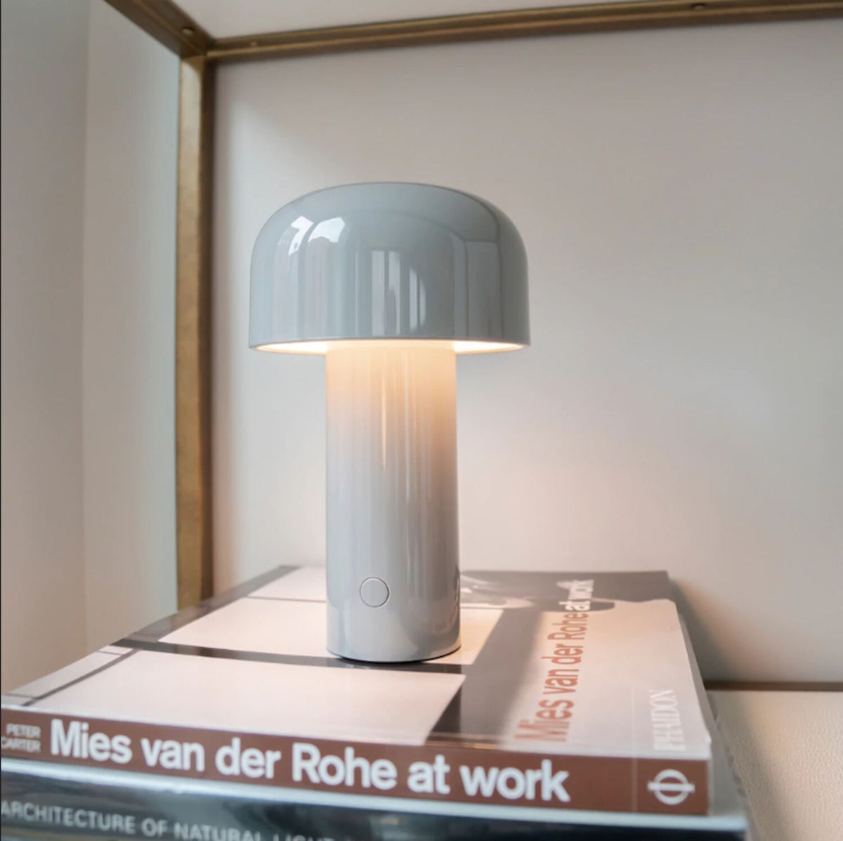 Bellhop Table Lamp – view 2