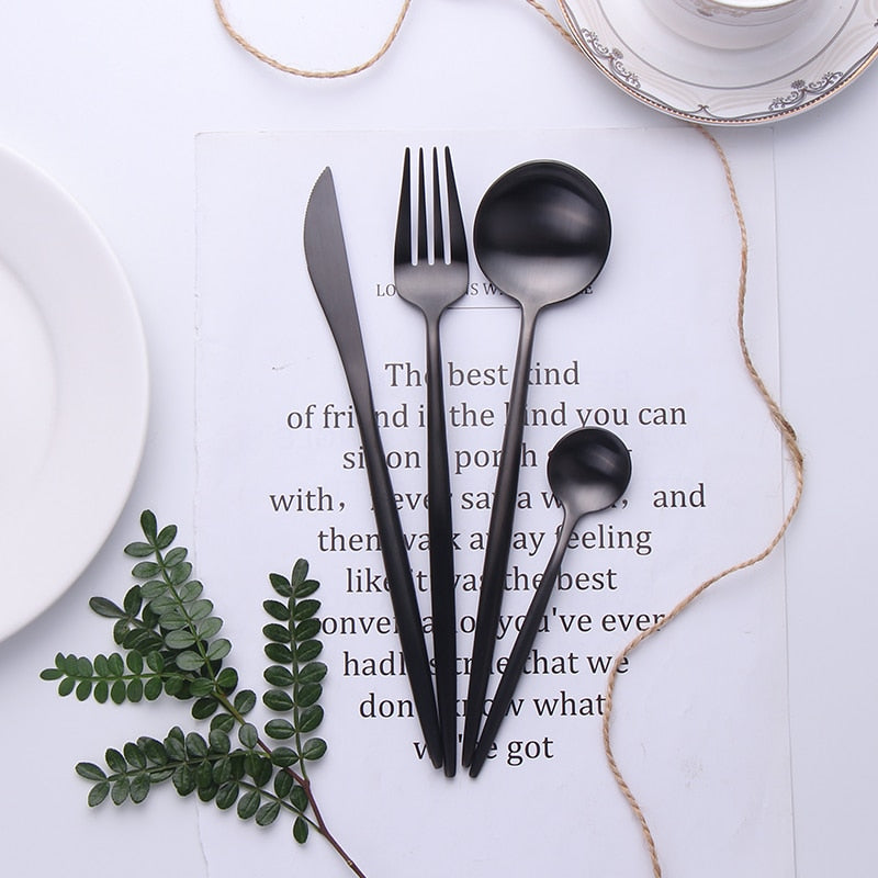 4Pcs/Set Western Dinnerware Sets 304 Stainless Steel Cutlery Set Matte Tableware Knife Fork Spoon Kit Black Gift Cutlery Box Set