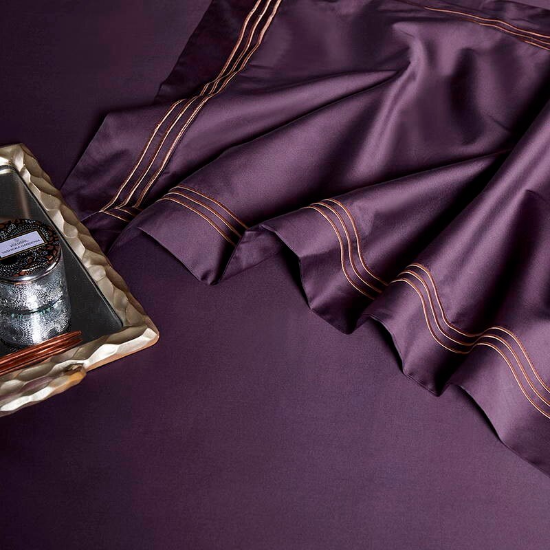 Plum Embroidered Bedding Set – view 7