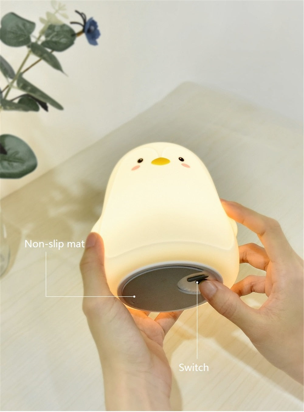 Penguin Silicone Touch Sensor Night Light – view 7