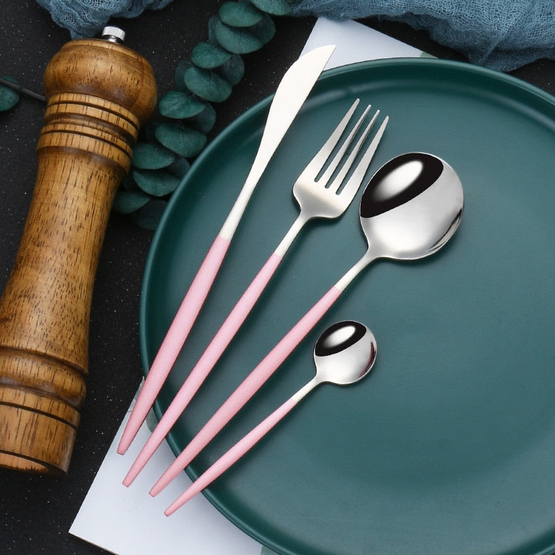 Shiny Polished Flatware Set